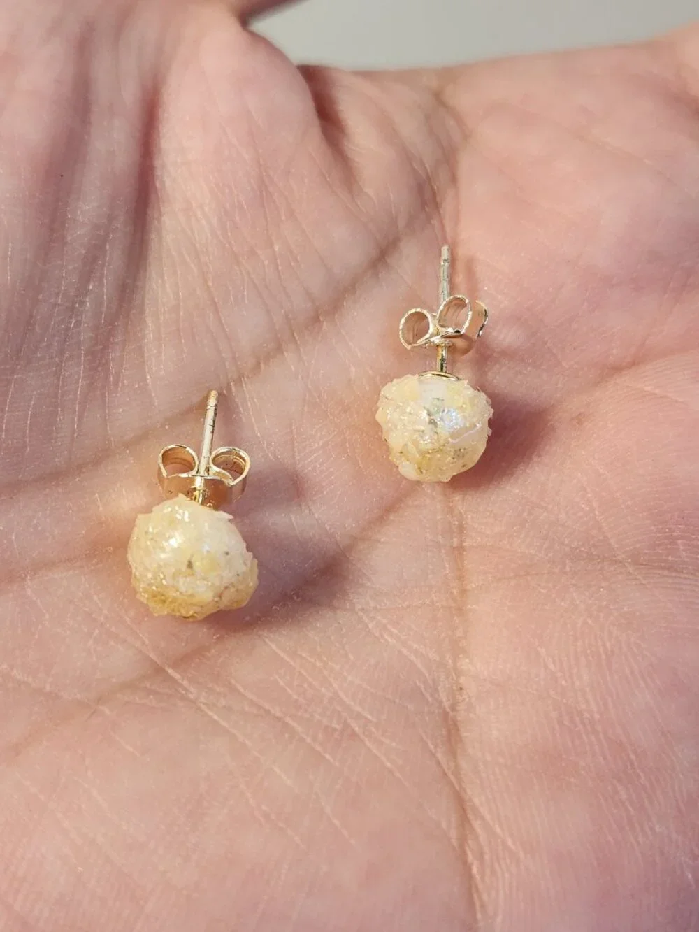 Handmade Ethiopian Opal Crushed on Real Freshwater Pearl 925 Stud Earrings